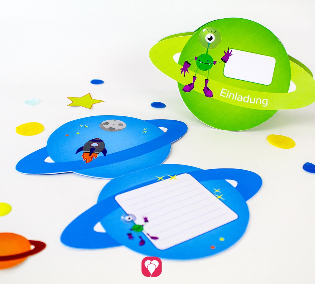 Die balloonas Weltraum Einladungskarten für den Kindergeburtstag in den Farben blau und grün.